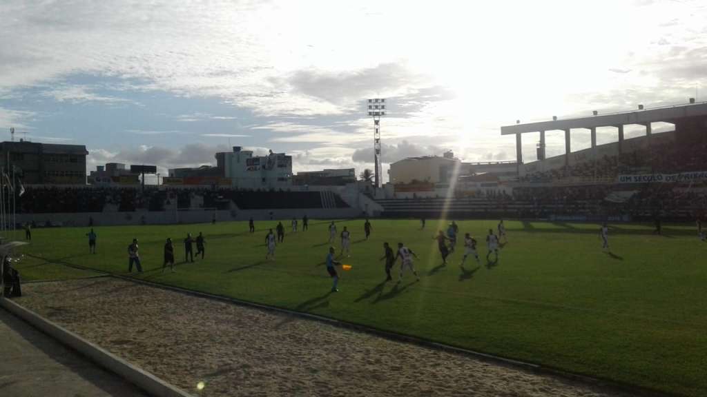 Central-PE vence a Jacuipense-BA no Lacerdão, pela Série D (Foto: Carlos Recupero  / Central SC) - Carlos Recupero / Central SC