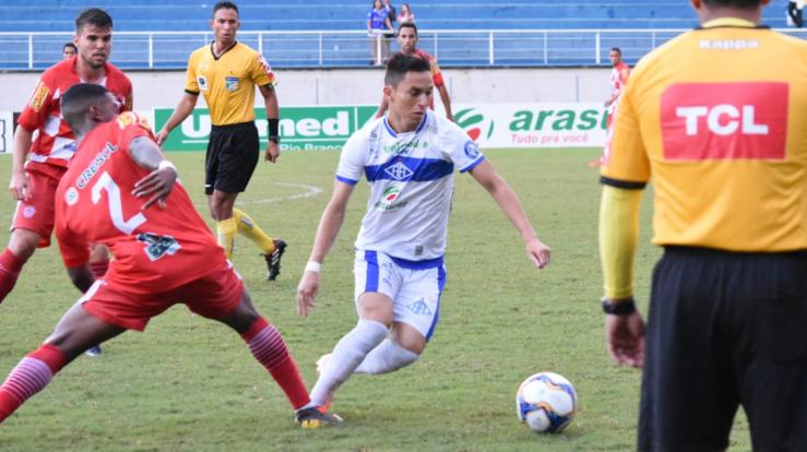 Atlético-AC venceu a primeira