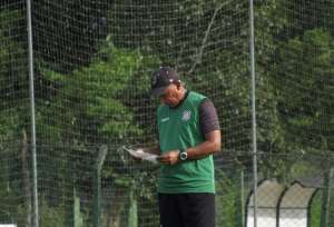 Série B: Com proposta de clube árabe, treinador é bancado pelo Figueirense