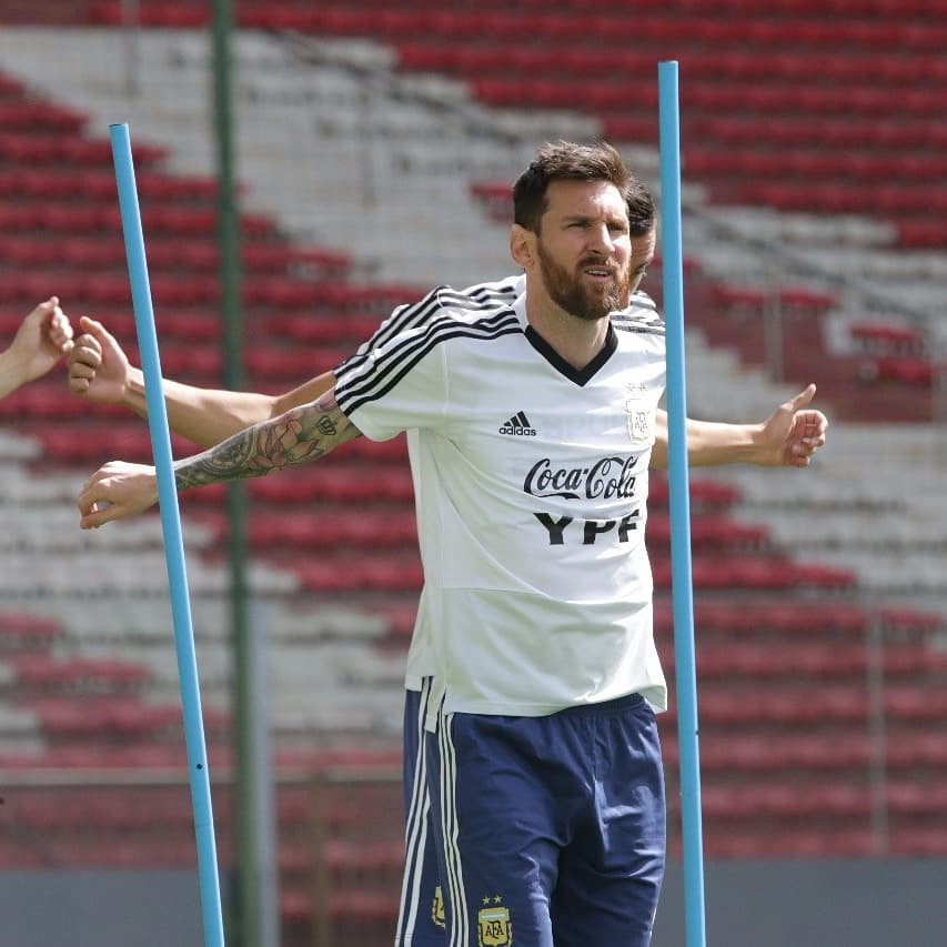 Copa América: Scaloni deve mexer no meio e defesa da Argentina contra o Paraguai
