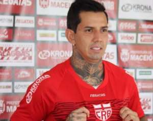 Série B: Experiente, zagueiro do CRB comemora pausa para a Copa América