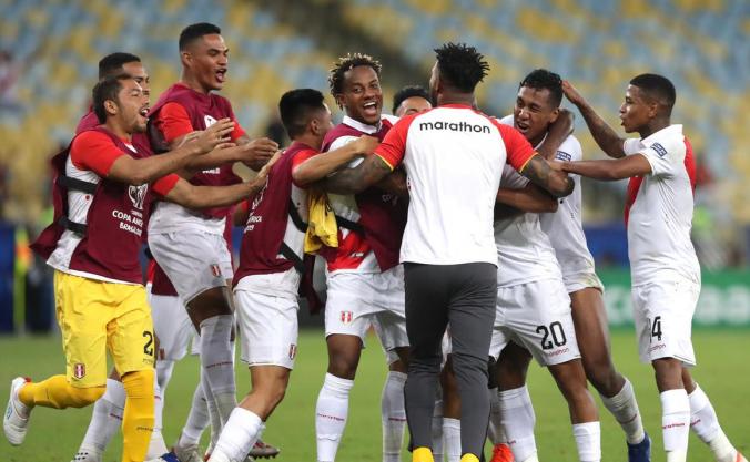 COPA AMÉRICA: Peru vira sobre a Bolívia e chega aos 4 pontos no grupo do Brasil
