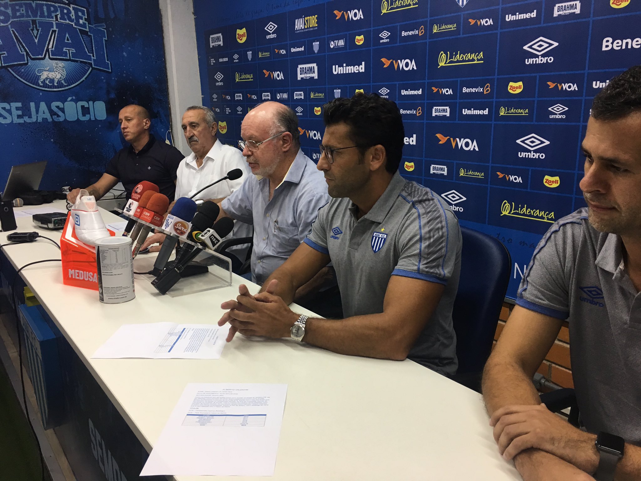 Apresentado no Avaí, Valentim revela que foi indicado por Geninho