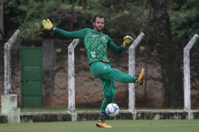 Com oito jogos disputados, Giovanni não pode se transferir a outro clube da Série B. (Foto: Letícia Martins/Guarani Futebol Clube)