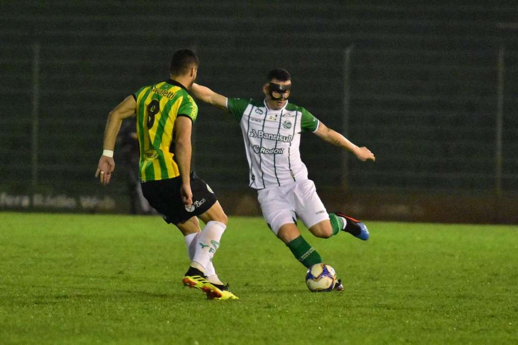 Ypiranga 4 x 1 Juventude - Canarinho vence Ju, de virada e entra no G4 da Série C 2 0002050396355 img