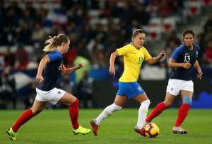 Mundial Feminino: Contra a França, Brasil tentará encerrar tabu contra rival