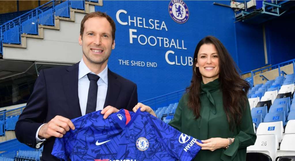 Cech está de volta ao Chelsea, agora fora das quatro linhas. (Foto: Divulgação/Chelsea)