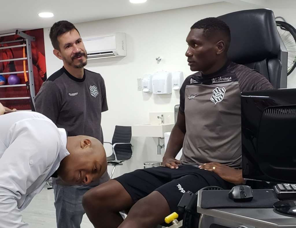 Elenco do Figueirense passa por bateria de exames em Palhoça