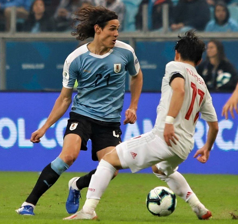 Copa América: Cavani revela fascínio por poder jogar no Maracanã e dá conselho para Neymar