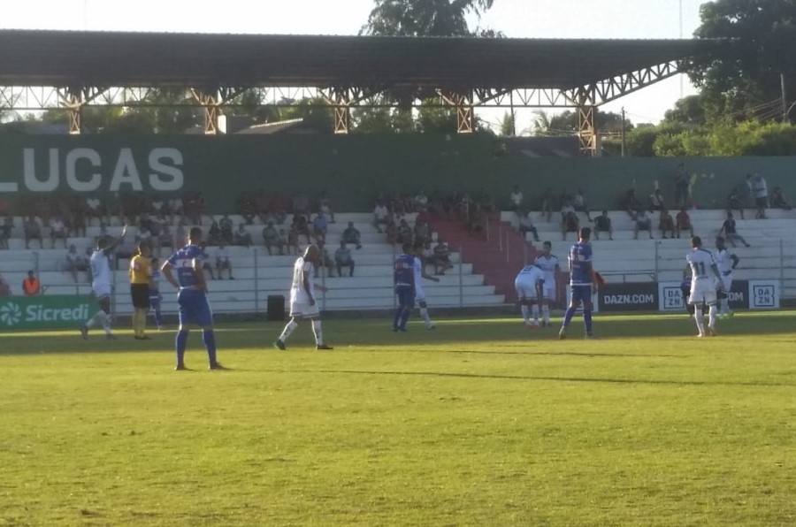 Luverdense 4 x 0 Atlético-AC – LEC desencanta e goleia rival dentro de casa