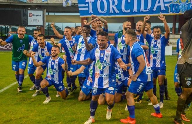 A festa foi do Papão. Foto: Fernando Torres