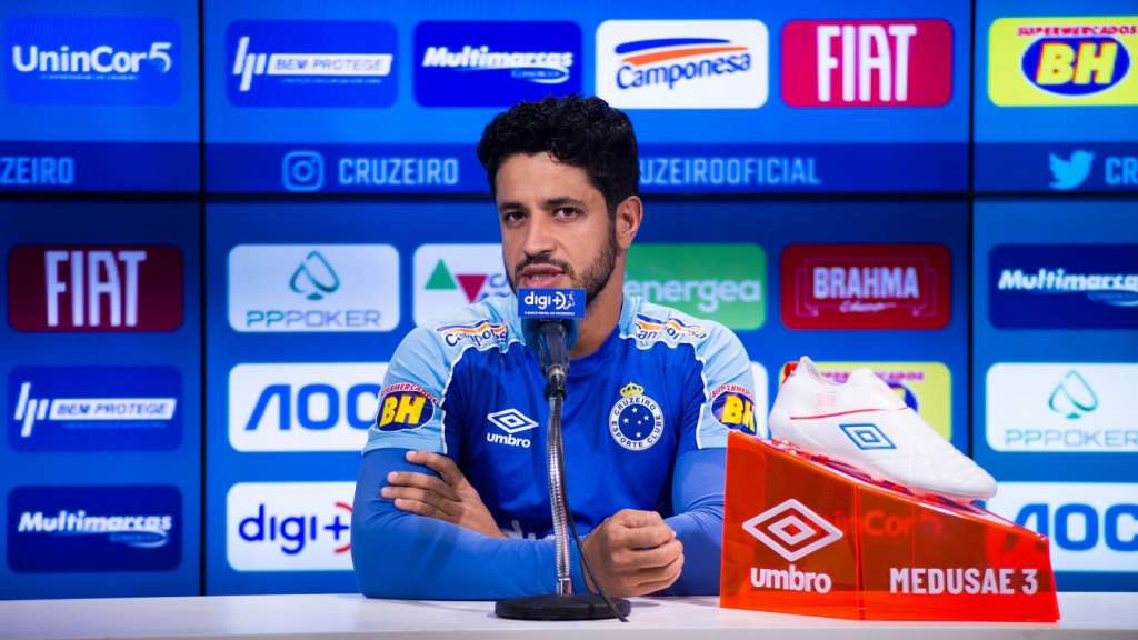O zagueiro Léo acredita que a pausa para a Copa América foi bom para o Cruzeiro
