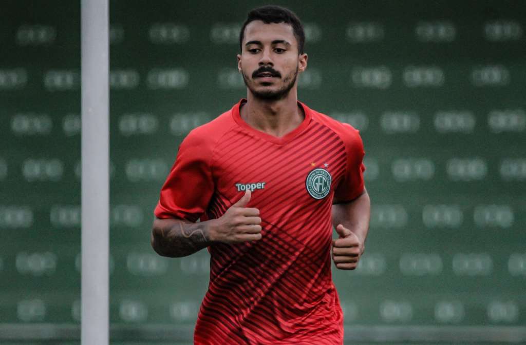 Fabrício Costa rescinde com o Guarani e acerta com clube da Dinamarca