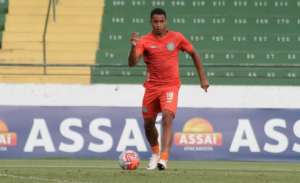 Série C: Náutico acerta com dupla que estava no Guarani e libera zagueiro