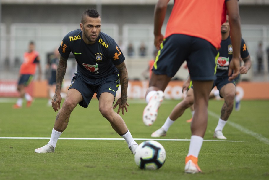Copa América: Seleção faz treino fechado no CT do Grêmio e ainda não conta com Cássio