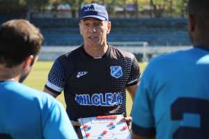 Copa Paulista: Ex-goleiro do Palmeiras, técnico ex-Santo André chega ao Taubaté