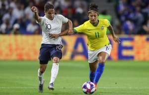 Feminino: Cristiane desfalca o São Paulo por um mês após sofrer lesão com a seleção