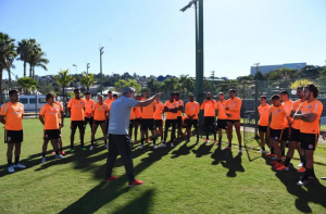 Odair intensifica treinos técnicos do Internacional em Atibaia