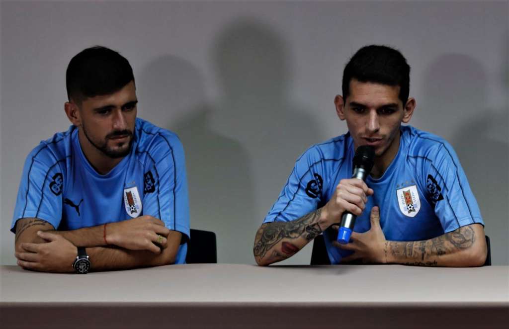 Torreira compara Peru com Japão: 'Vai ser uma partida complicada para o Uruguai'