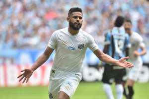 Felipe Jonatan assegura que problemas financeiros não atrapalharão o Santos