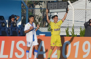 Copa Paulista: Vinicius Curi destaca felicidade de estrear no profissional do Água Santa