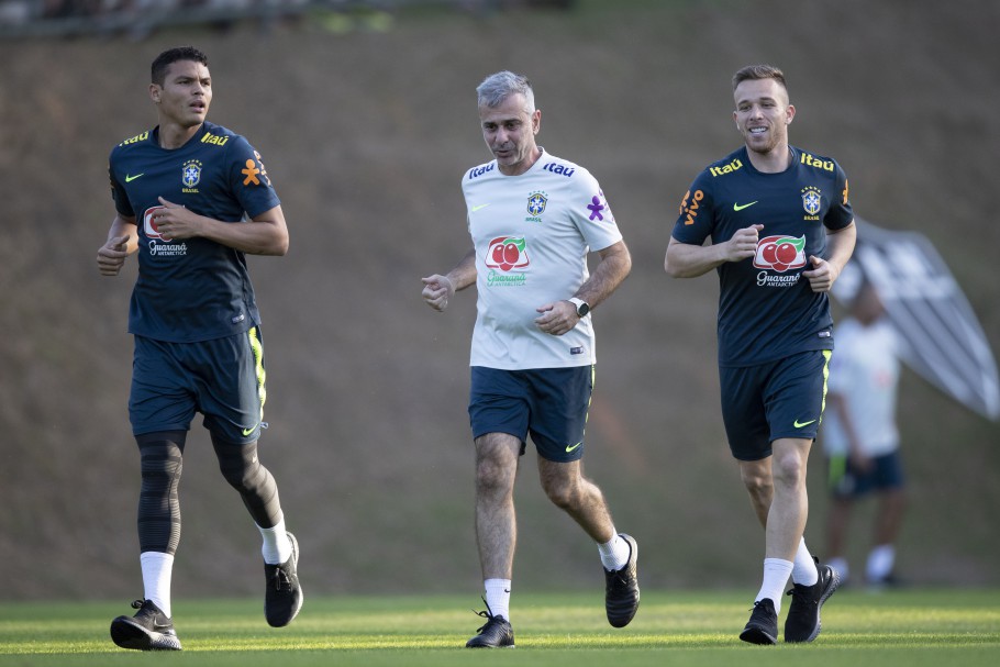 Thiago Silva elogia Messi antes de semifinal: ‘Melhor jogador que eu vi’