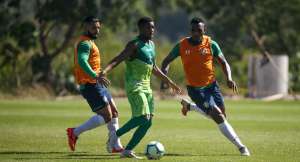 Em dia de testes para Fernando Diniz, Fluminense bate a Portuguesa-RJ em jogo-treino