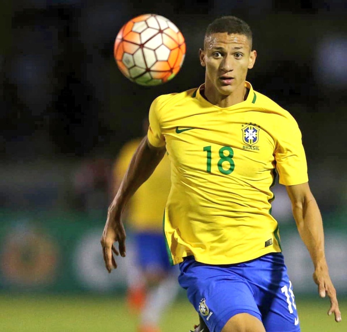 Copa América: Com caxumba, Richarlison participa da Seleção via teleconferência