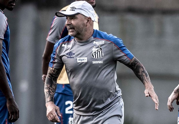Sampaoli faz testes e Santos vence time da Série B em jogo-treino
