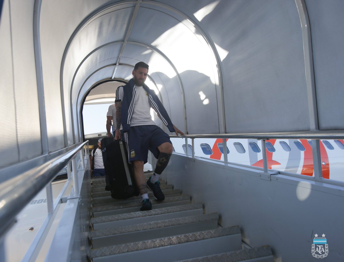 Copa América: Argentina frustra torcida e fãs de Lionel Messi na chegada a Belo Horizonte