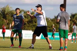 Série C: Após estrear com empate pelo Sampaio Corrêa, João Brigatti ganha reforço