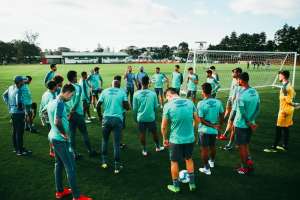 Diretor da Chapecoense acredita em ‘dias melhores’ e promete reforços