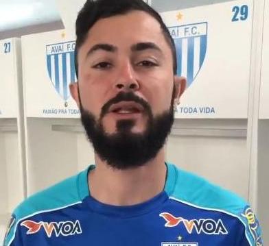 Após passagem pela Europa, atacante ex-América-MG é anunciado pelo Avaí