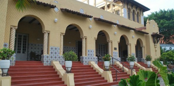 Botafogo sofre com falta de luz na sede e greve de silêncio dos jogadores