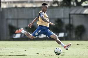 Cueva terá dez dias de folga e vai desfalcar o Santos contra o Bahia