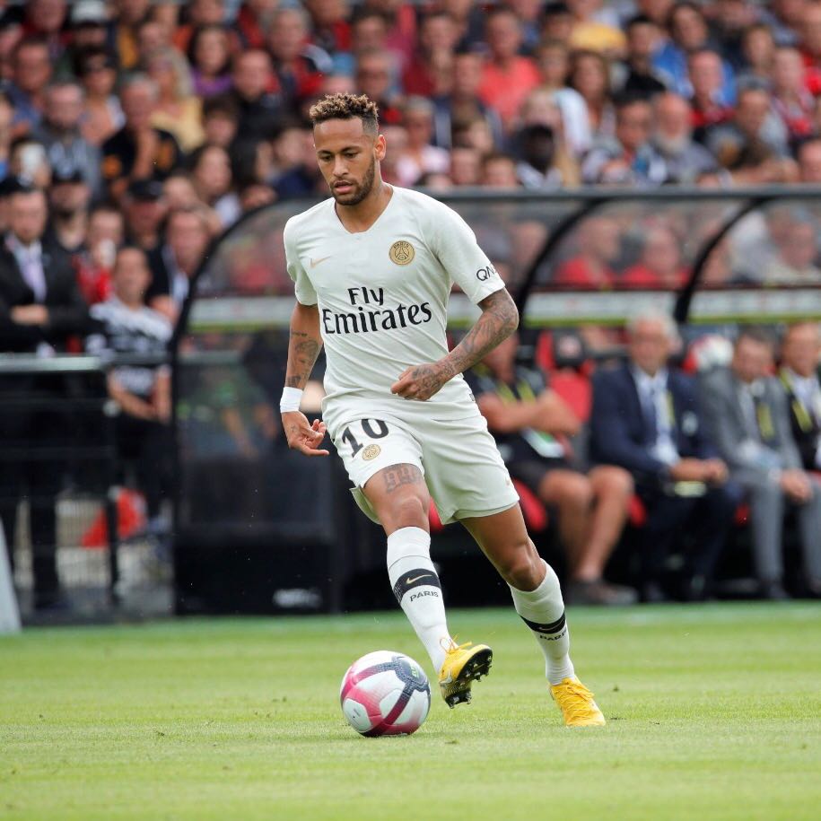 ‘Neymar quer sair do PSG, mas PSG não quer que ele saia’, diz presidente do Barcelona