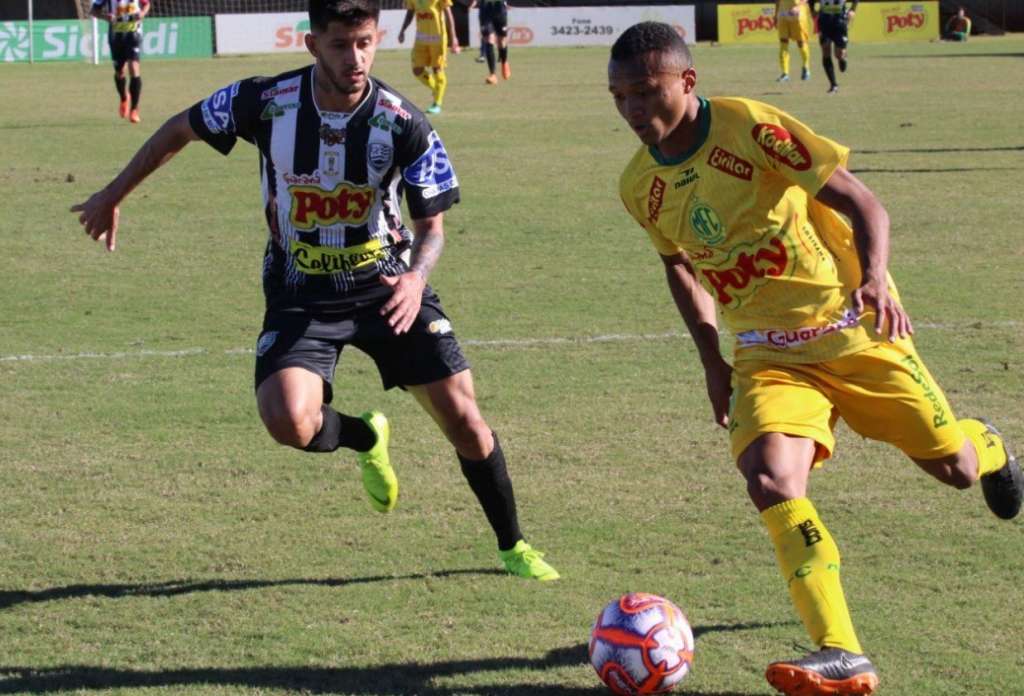 Votuporanguense e Mirassol empataram sem gols em Votuporanga (Foto: Rafael Bento/CAV)