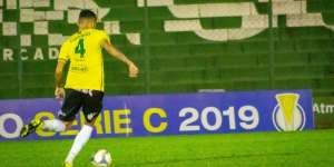 Ypiranga 2 x 0 Atlético-AC - Canarinho mantém sequência e encosta no G4