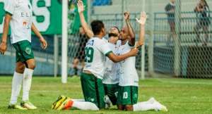 Manaus-AM 1 (4) x (3) 0 São Raimundo-PA - Em duelo emocionante, Gavião voa às quartas