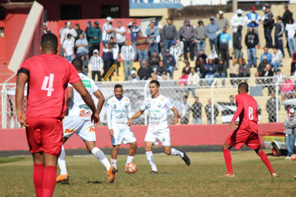O Comercial é um dos únicos times com 100% de aproveitamento na Copa Paulista (Foto: Rafael Alves/Comercial)