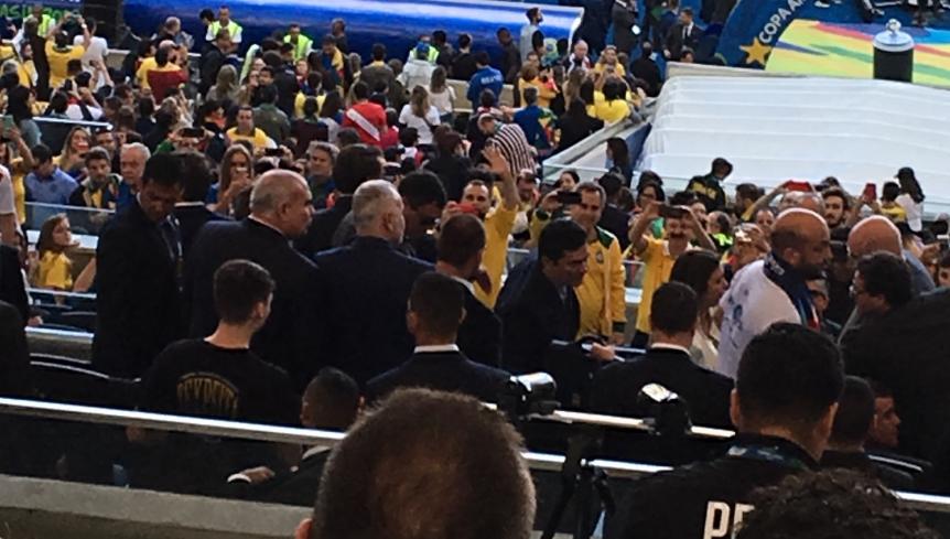 Copa América: Bolsonaro e Moro chegam ao Maracanã de forma discreta para ver decisão