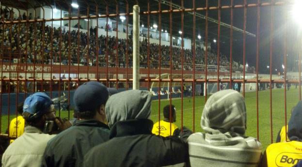 Mais de três mil torcedores empurraram o Brusque