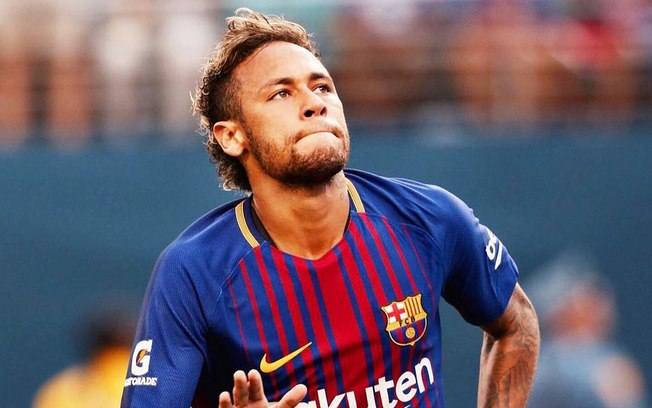 Goleiro Neto é apresentado como reforço do Barça; Bartomeu despista sobre Neymar