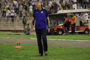 Série C: Dal Pozzo dispara contra árbitro após derrota do Náutico: 'Despreparado'