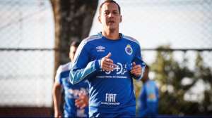 Rodriguinho passará por cirurgia na região lombar e vira desfalque no Cruzeiro