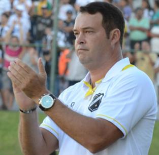 Roberto Fernandes: reação pelo ABC