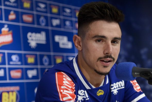 Cruzeiro é punido pela Fifa com perda de seis pontos no Brasileirão e clube recorre