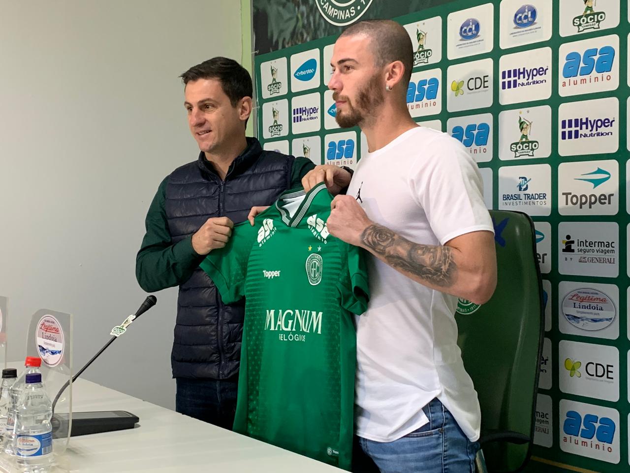 Sem mágoas, novo zagueiro do Guarani fala sobre Luxemburgo e saída do Vasco