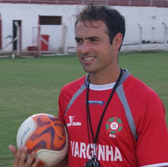 Sidney Moraes também foi procurado