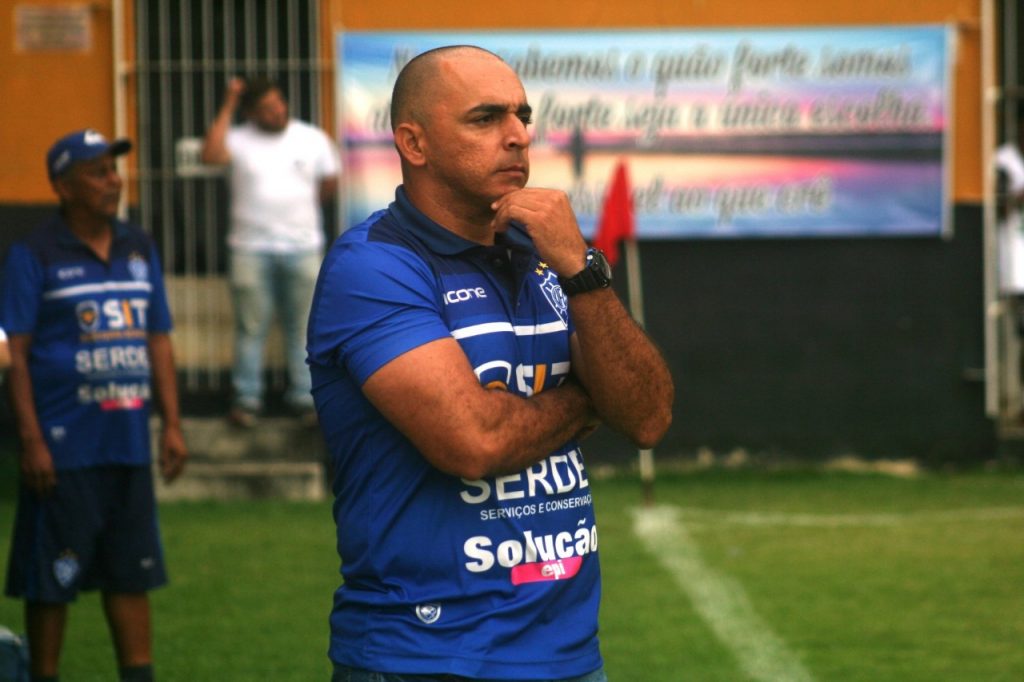 Série D: Após saída de Valdir Bigode, Vitória-ES oficializa ‘novo’ treinador